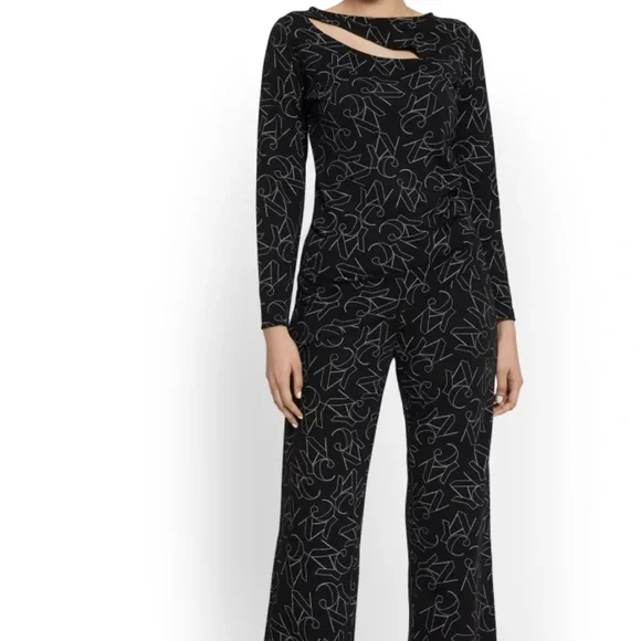 ⭐️ Firm Price ⭐️ NYC Dreamy French Terry Asymmetric Cut-Out Top & straight pants - Picture 2 of 8